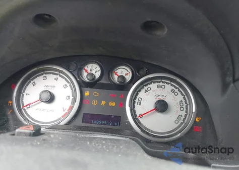 2008 Ford Focus Se/Ses из США, поврежденный, VIN 1FAHP35N28W136262